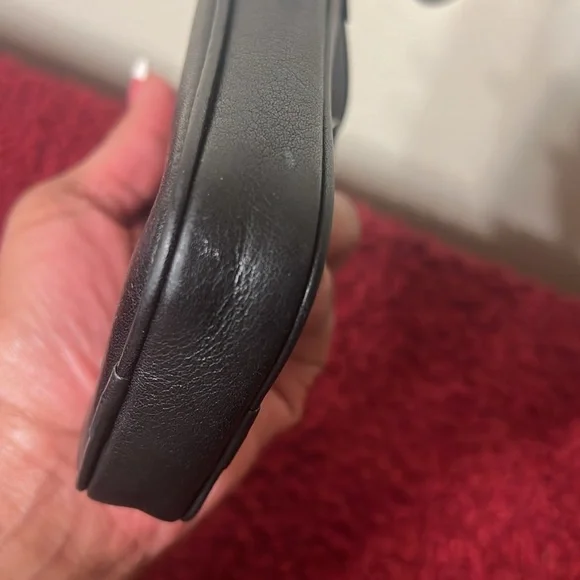 *Rare*Coach Black Leather Vertical Wristlet - Picture 10 of 14